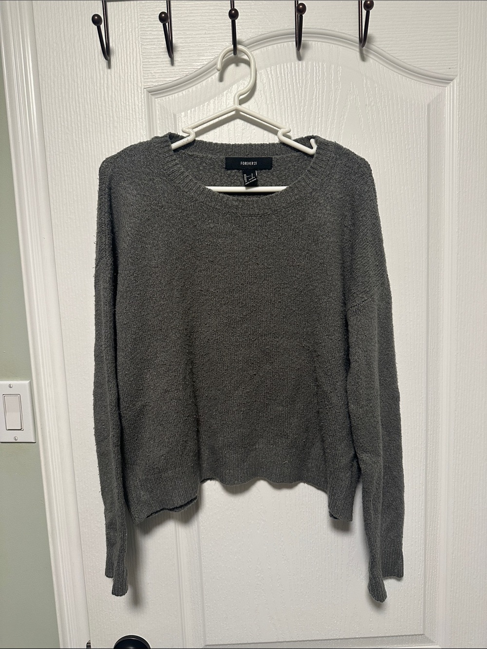 Forever 21 Dark Gray Crewneck Sweater
